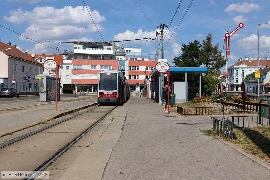 Wien - Straßenbahn - 670
/ Bild: wien670_bk1808180127.jpg