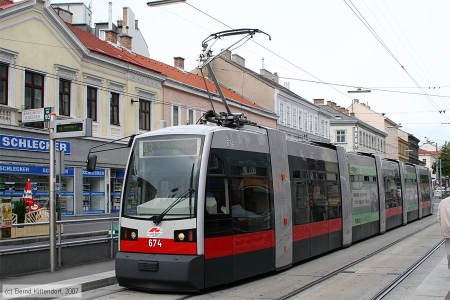 Wien - Straßenbahn - 674
/ Bild: wien674_bk0708100028.jpg Wien - Straßenbahn - 674
/ Bild: wien674_bk0708100028.jpg