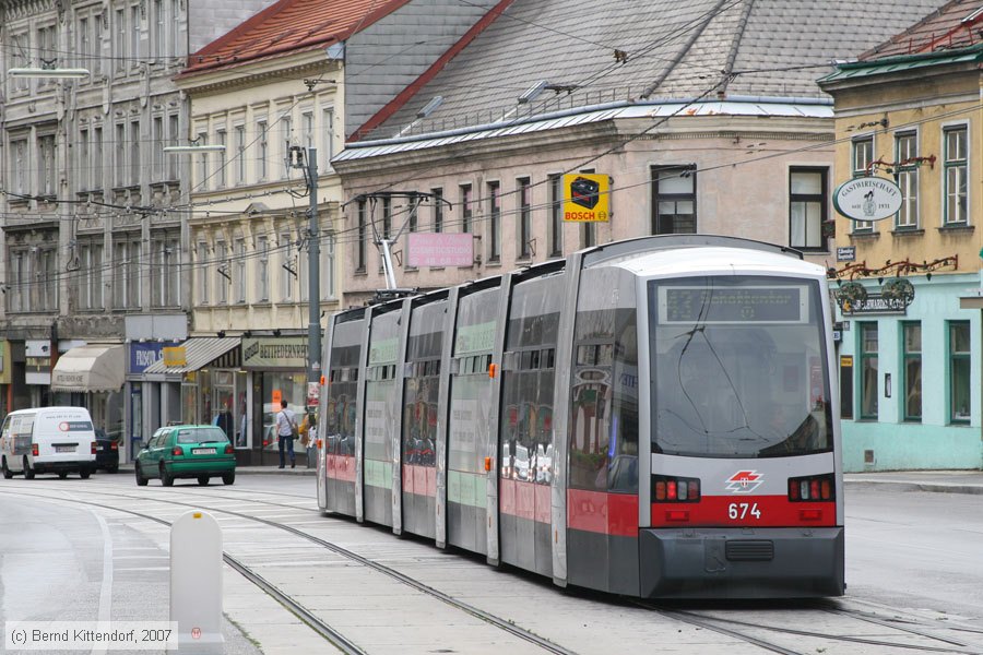 Wien - Straßenbahn - 674
/ Bild: wien674_bk0708100029.jpg