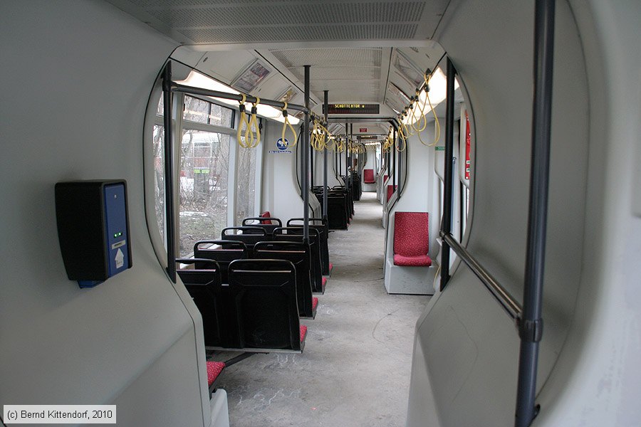 Wien - Stra&szlig;enbahn - 683 - Innenansicht
/ Bild: wien683_bk1002230150.jpg