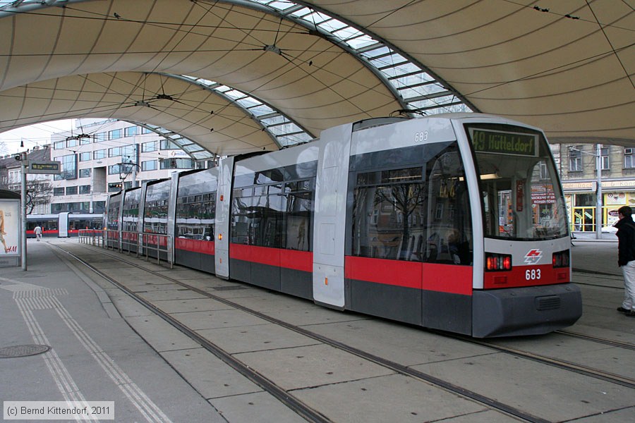 Wien - Straßenbahn - 683
/ Bild: wien683_bk1103190278.jpg