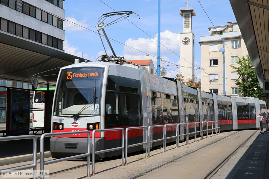 Wien - Straßenbahn - 684
/ Bild: wien684_bk1808180111.jpg