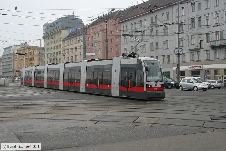 Wien - Straßenbahn - 695
/ Bild: wien695_bk1103170133.jpg