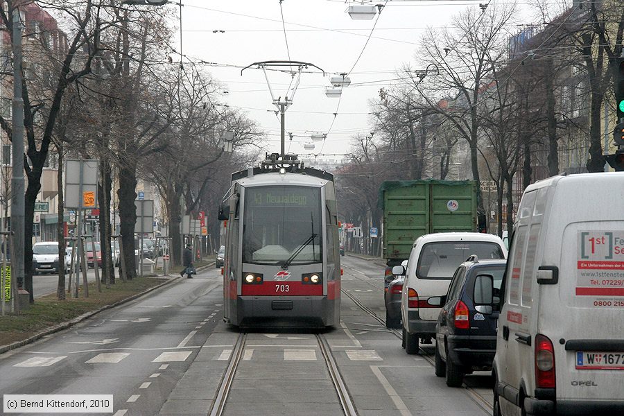 Wien - Straßenbahn - 703
/ Bild: wien703_bk1002230144.jpg