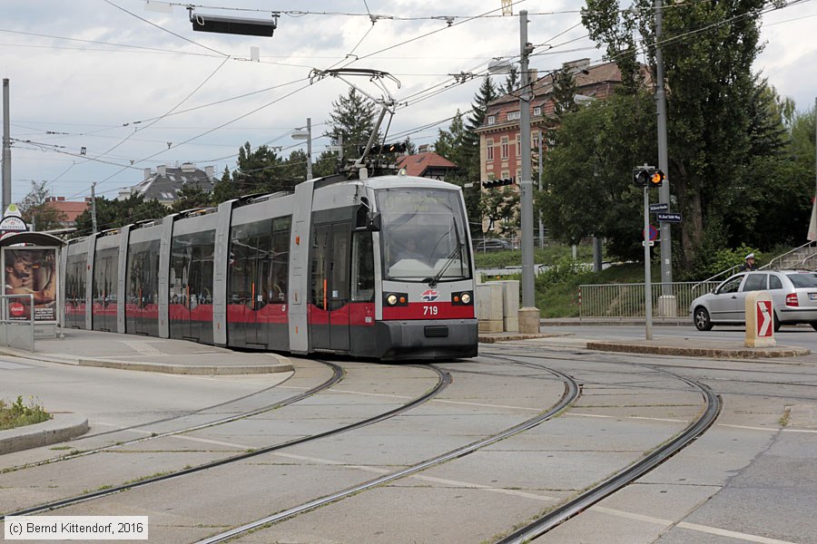 Wien - Straßenbahn - 719
/ Bild: wien719_bk1608290063.jpg