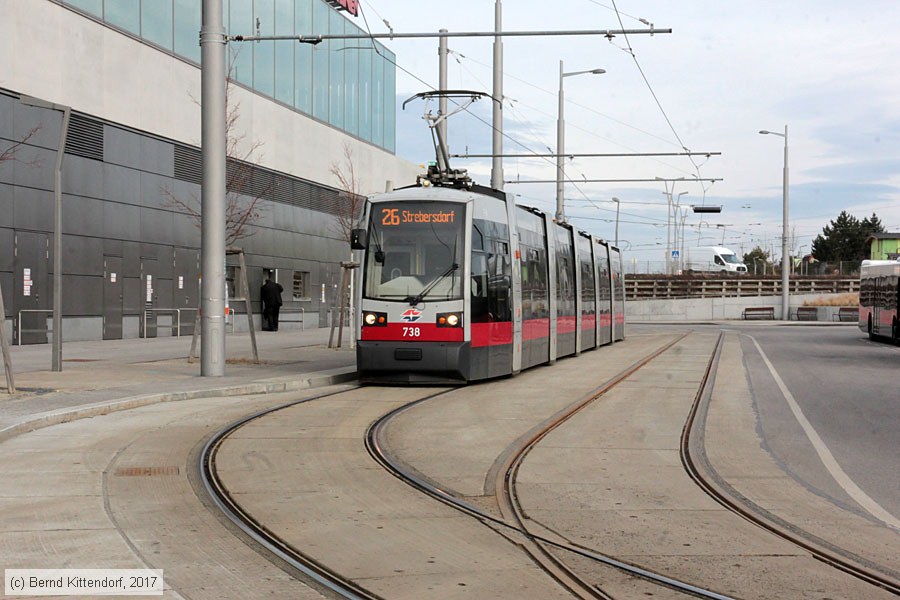 Wien - Straßenbahn - 738
/ Bild: wien738_bk1702230432.jpg Wien - Straßenbahn - 738
/ Bild: wien738_bk1702230432.jpg