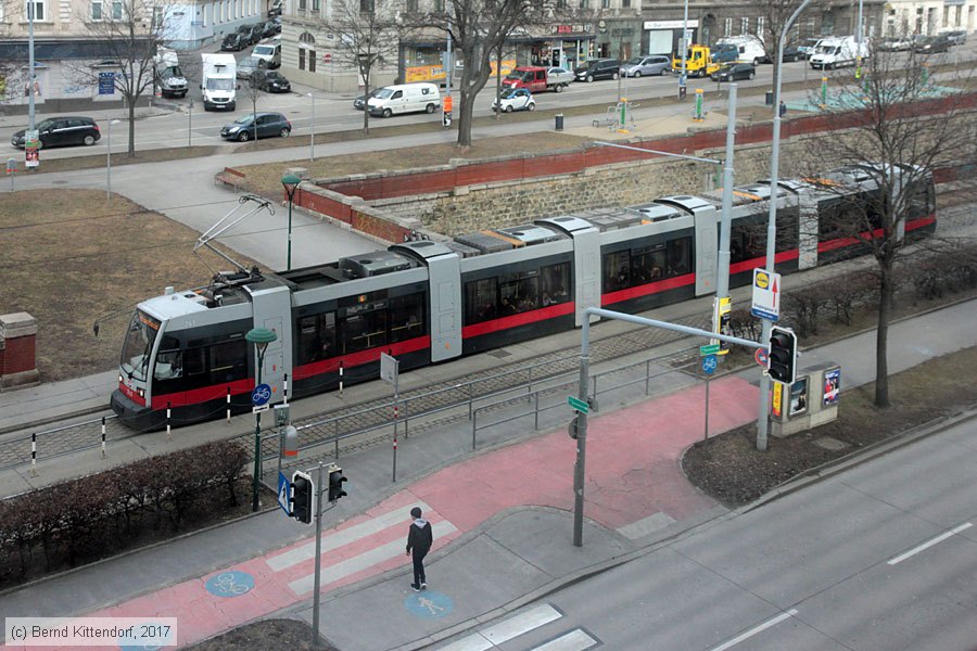 Wien - Straßenbahn - 741
/ Bild: wien741_bk1702230003.jpg