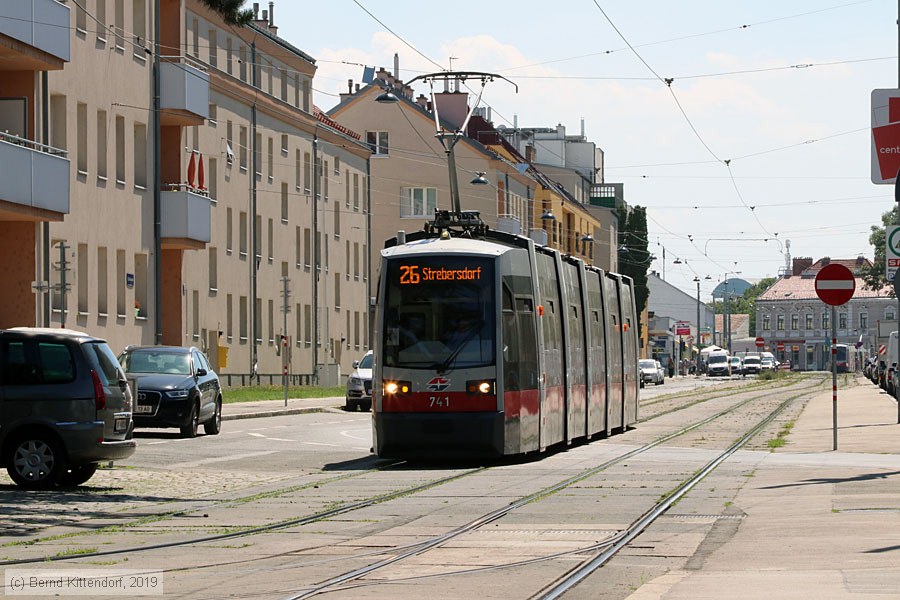 Wien - Straßenbahn - 741
/ Bild: wien741_bk1907240157.jpg