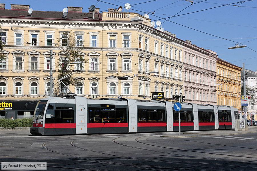 Wien - Straßenbahn - 742
/ Bild: wien742_bk1609010018.jpg