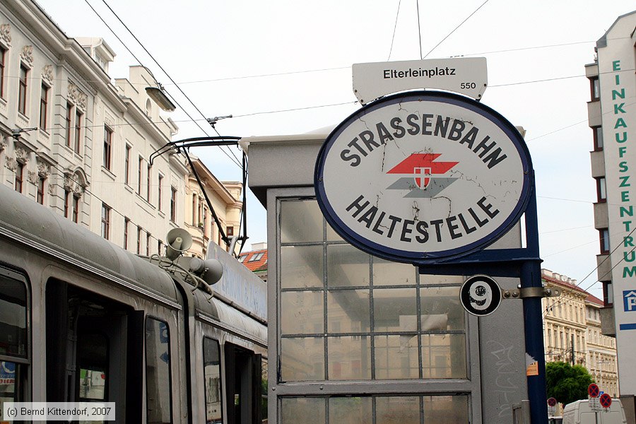 Wien - Straßenbahn - Anlagen
/ Bild: wienanlagen_bk0708100009.jpg