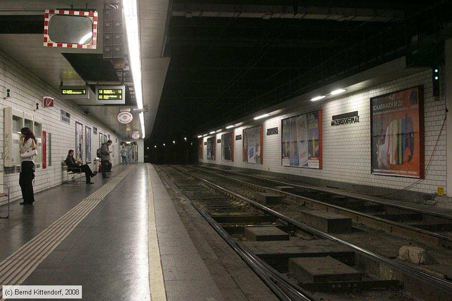 Wien - Straßenbahn - Anlagen
/ Bild: wienanlagen_bk0809150126.jpg