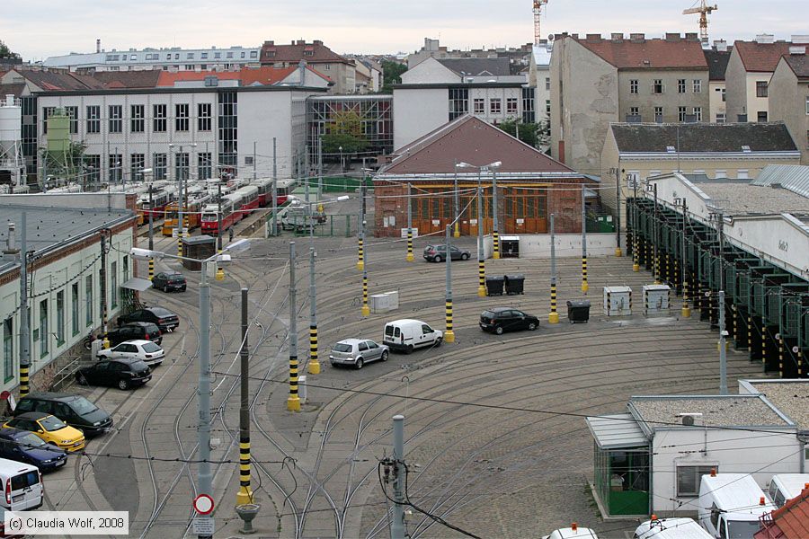 Wien - Straßenbahn - Anlagen
/ Bild: wienanlagen_cw0809140090.jpg