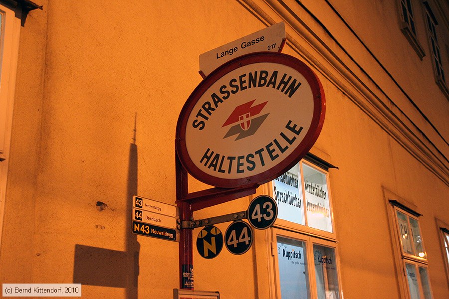 Wien - Straßenbahn - Anlagen
/ Bild: wienanlagen_bk1002250643.jpg