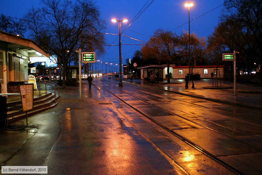 Wien - Straßenbahn - Anlagen
/ Bild: wienanlagen_bk1002260492.jpg
