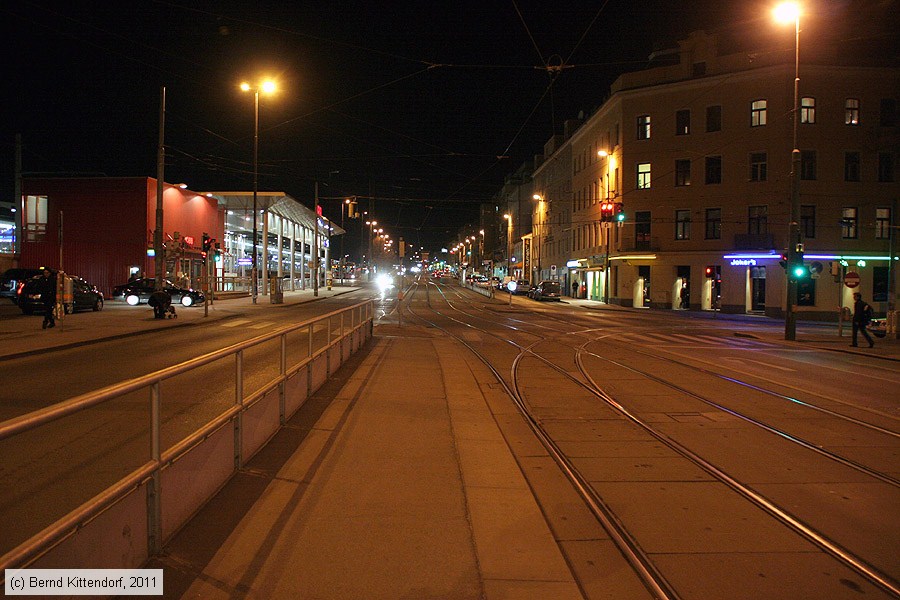 Wien - Straßenbahn - Anlagen
/ Bild: wienanlagen_bk1103140434.jpg