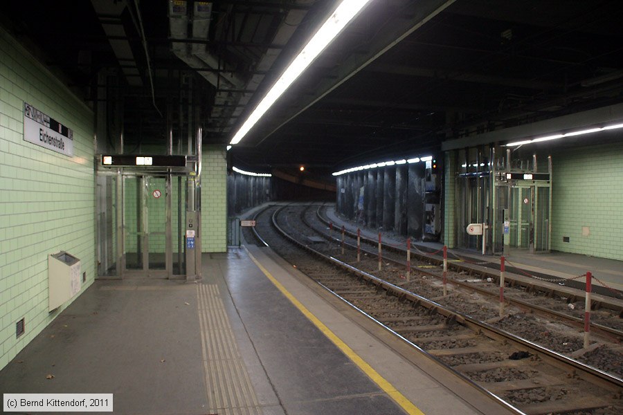 Wien - Straßenbahn - Anlagen
/ Bild: wienanlagen_bk1103140441.jpg