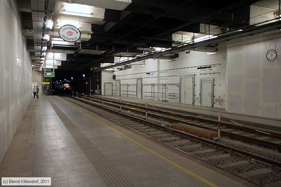 Wien - Straßenbahn - Anlagen
/ Bild: wienanlagen_bk1103140468.jpg