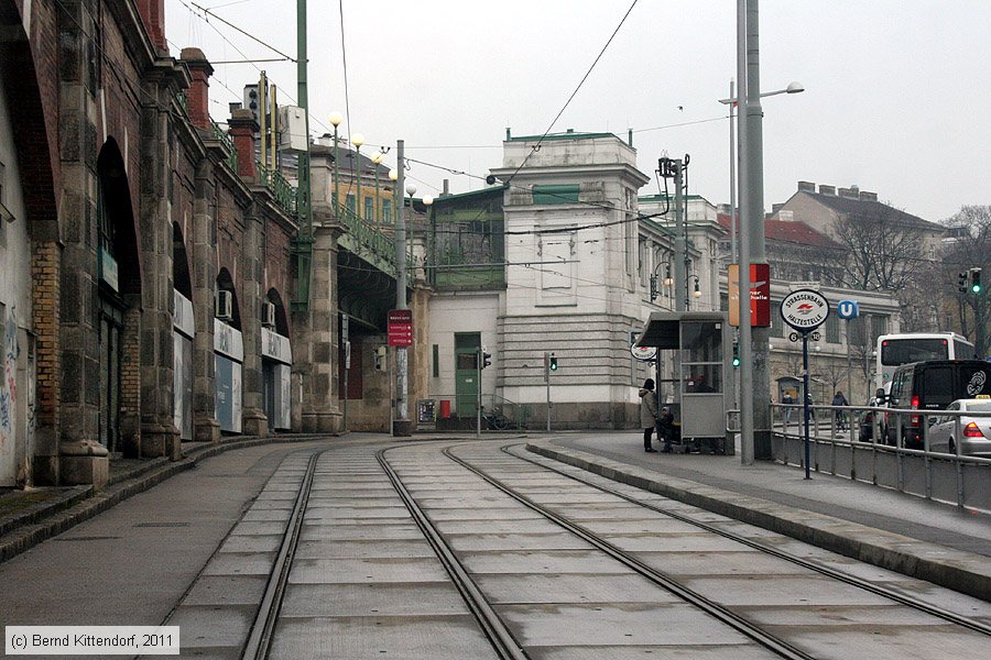 Wien - Straßenbahn - Anlagen
/ Bild: wienanlagen_bk1103170100.jpg