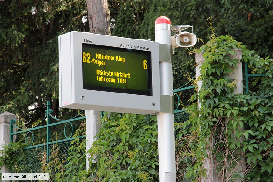 Wien - Straßenbahn - Anlagen
/ Bild: wienanlagen_bk1707280224.jpg