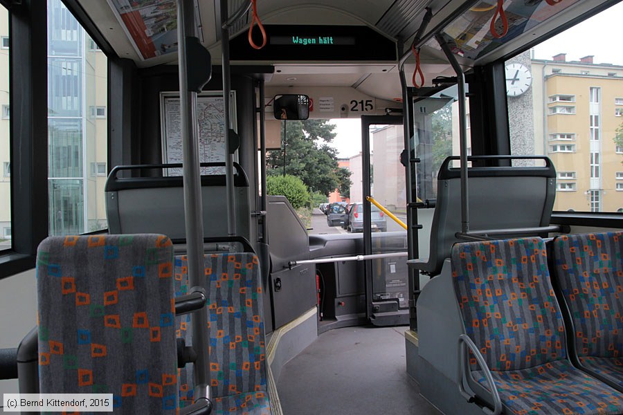 Linz - O-Bus - 215 - Innenansicht
/ Bild: linz215_bk1507080103.jpg