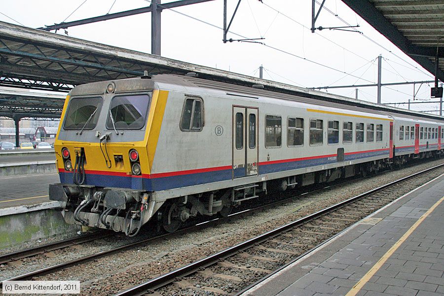 SNCB - 50888178056-5
/ Bild: sncb508881780565_bk1102200275.jpg SNCB - 50888178056-5
/ Bild: sncb508881780565_bk1102200275.jpg