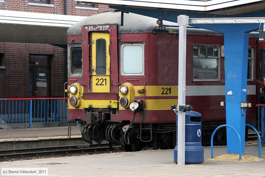 SNCB - 221
/ Bild: sncb221_bk1102230180.jpg