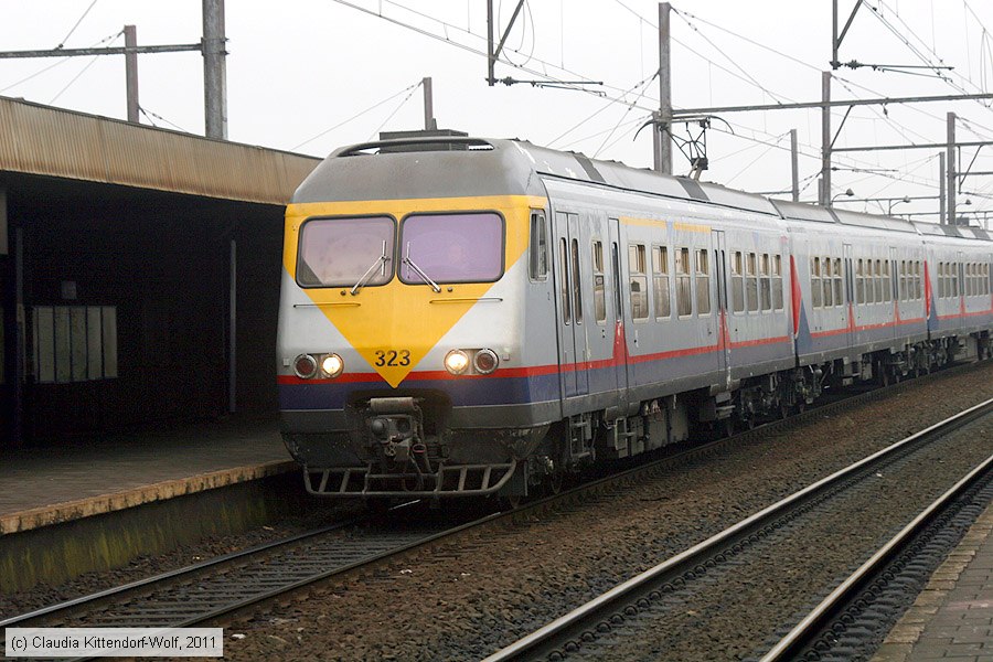 SNCB - 323
/ Bild: sncb323_cw1102250020.jpg