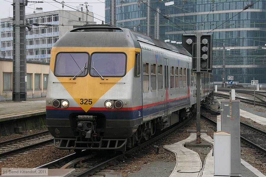 SNCB - 325
/ Bild: sncb325_bk1102210192.jpg