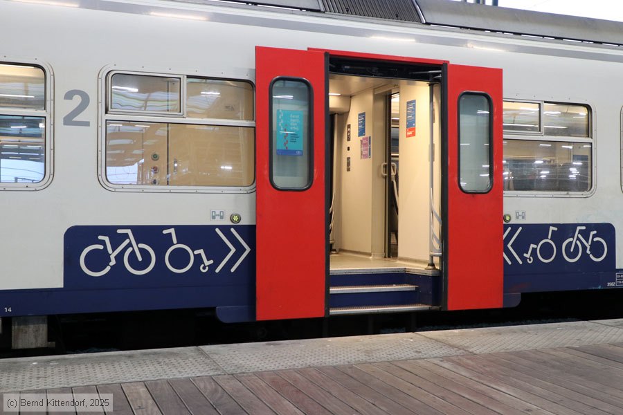 SNCB - 349
/ Bild: sncb349_bk2510270306.jpg SNCB - 349
/ Bild: sncb349_bk2510270306.jpg