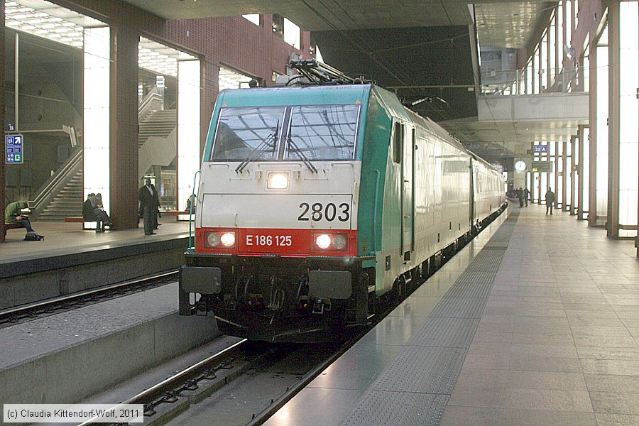 SNCB - 2803
/ Bild: sncb2803_cw1102260085.jpg