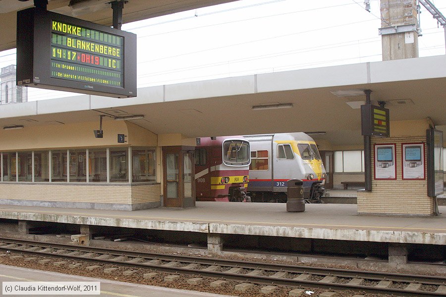 Bahnhof Brüssel Nord
/ Bild: bfbruxellesnord_cw1102210203.jpg Bahnhof Brüssel Nord
/ Bild: bfbruxellesnord_cw1102210203.jpg