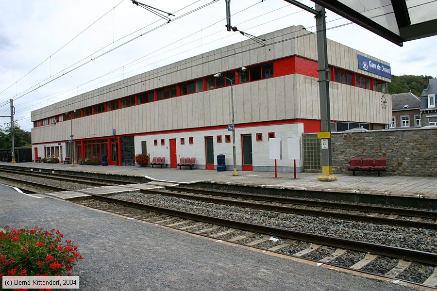 Bahnhof Dinant
/ Bild: bfdinant_e0008987.jpg