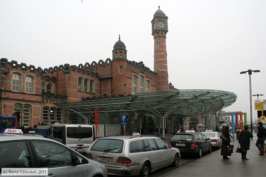 Bahnhof Gent Sint-Pieters
/ Bild: bfgentstpieters_bk1102240043.jpg Bahnhof Gent Sint-Pieters
/ Bild: bfgentstpieters_bk1102240043.jpg