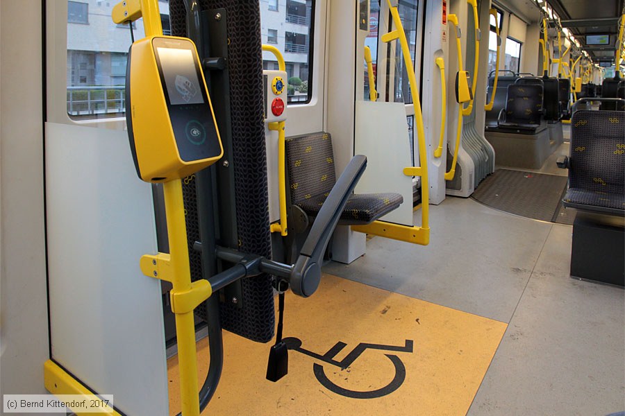 Stra&szlig;enbahn Antwerpen - 7310 - Innenansicht
/ Bild: antwerpen7310_bk1708210420.jpg