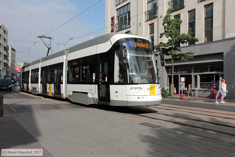 Straßenbahn Antwerpen - 7343
/ Bild: antwerpen7343_bk1708210061.jpg Straßenbahn Antwerpen - 7343
/ Bild: antwerpen7343_bk1708210061.jpg