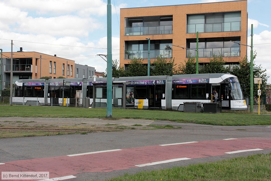 Straßenbahn Antwerpen - 7348
/ Bild: antwerpen7348_bk1708220141.jpg Straßenbahn Antwerpen - 7348
/ Bild: antwerpen7348_bk1708220141.jpg
