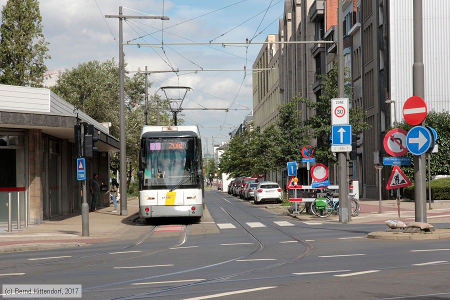 Straßenbahn Antwerpen - 7209
/ Bild: antwerpen7209_bk1708220123.jpg Straßenbahn Antwerpen - 7209
/ Bild: antwerpen7209_bk1708220123.jpg