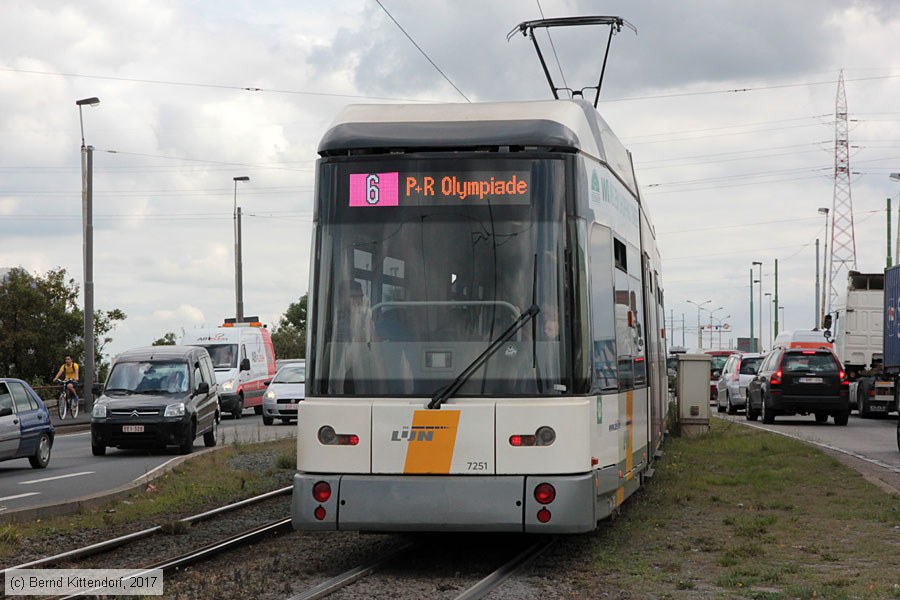 Straßenbahn Antwerpen - 7251
/ Bild: antwerpen7251_bk1708210228.jpg Straßenbahn Antwerpen - 7251
/ Bild: antwerpen7251_bk1708210228.jpg