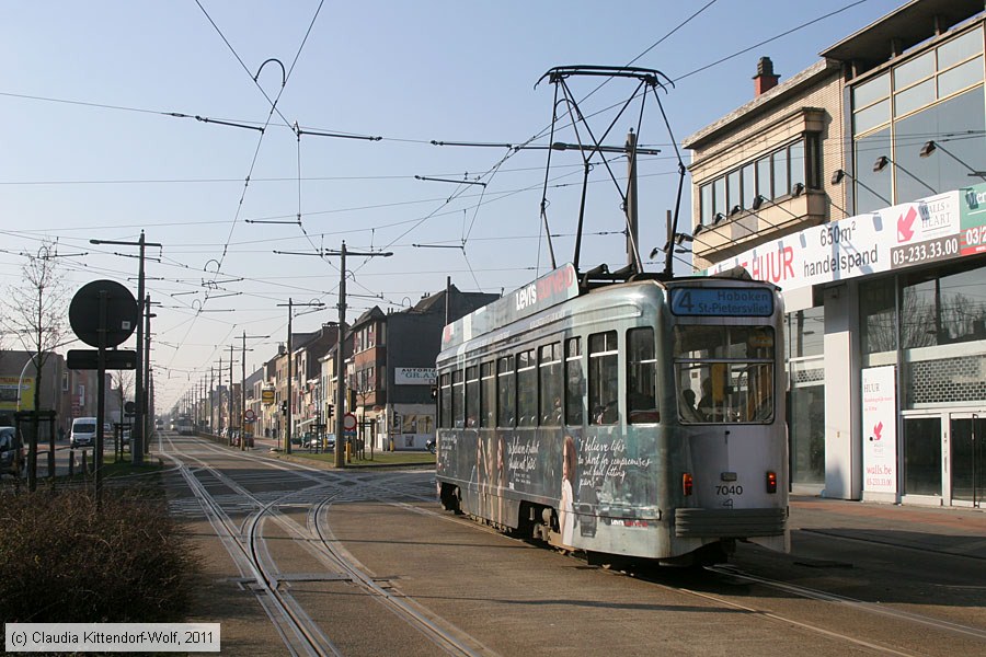 Straßenbahn Antwerpen - 7040
/ Bild: antwerpen7040_cw1102220120.jpg Straßenbahn Antwerpen - 7040
/ Bild: antwerpen7040_cw1102220120.jpg