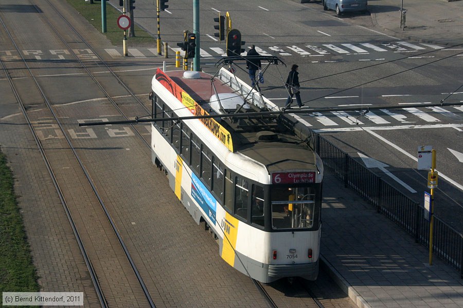 Straßenbahn Antwerpen - 7054
/ Bild: antwerpen7054_bk1102220227.jpg