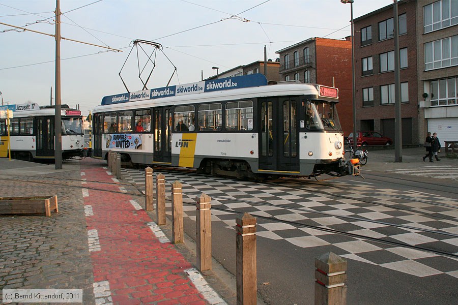 Straßenbahn Antwerpen - 7099
/ Bild: antwerpen7099_bk1102220497.jpg Straßenbahn Antwerpen - 7099
/ Bild: antwerpen7099_bk1102220497.jpg