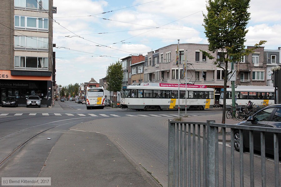 Straßenbahn Antwerpen - 7104
/ Bild: antwerpen7104_bk1708220227.jpg Straßenbahn Antwerpen - 7104
/ Bild: antwerpen7104_bk1708220227.jpg