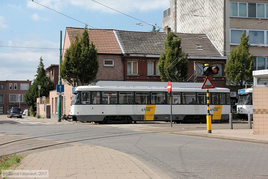 Straßenbahn Antwerpen - 7134
/ Bild: antwerpen7134_bk1708220200.jpg Straßenbahn Antwerpen - 7134
/ Bild: antwerpen7134_bk1708220200.jpg