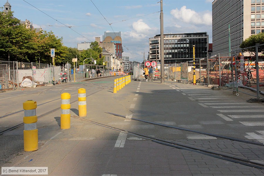 Straßenbahn Antwerpen - Anlagen
/ Bild: antwerpenanlagen_bk1708200227.jpg Straßenbahn Antwerpen - Anlagen
/ Bild: antwerpenanlagen_bk1708200227.jpg