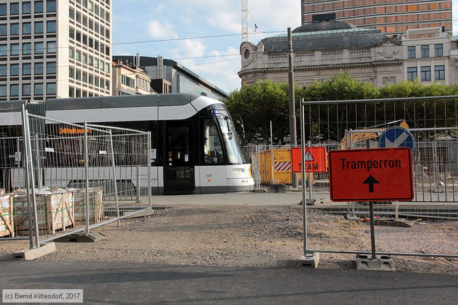 Straßenbahn Antwerpen - Anlagen
/ Bild: antwerpenanlagen_bk1708200233.jpg Straßenbahn Antwerpen - Anlagen
/ Bild: antwerpenanlagen_bk1708200233.jpg
