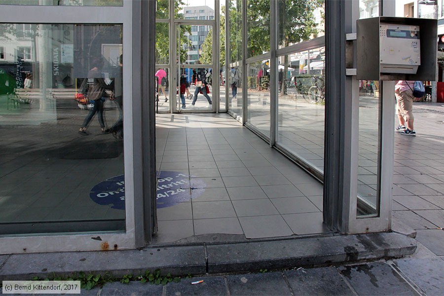 Straßenbahn Antwerpen - Anlagen
/ Bild: antwerpenanlagen_bk1708210105.jpg Straßenbahn Antwerpen - Anlagen
/ Bild: antwerpenanlagen_bk1708210105.jpg