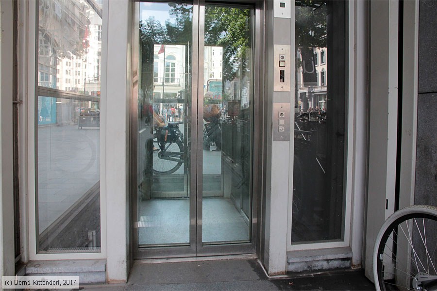 Straßenbahn Antwerpen - Anlagen
/ Bild: antwerpenanlagen_bk1708210135.jpg Straßenbahn Antwerpen - Anlagen
/ Bild: antwerpenanlagen_bk1708210135.jpg