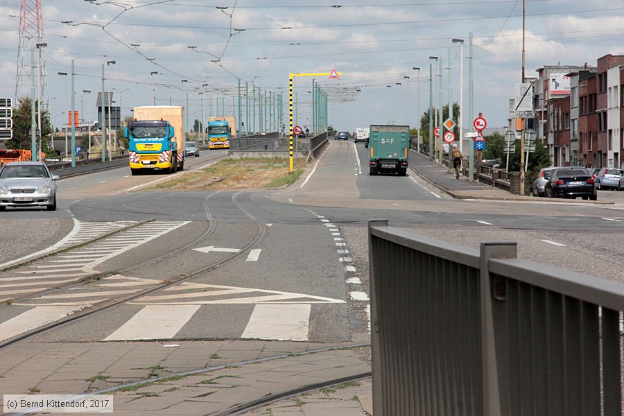 Straßenbahn Antwerpen - Anlagen
/ Bild: antwerpenanlagen_bk1708210156.jpg Straßenbahn Antwerpen - Anlagen
/ Bild: antwerpenanlagen_bk1708210156.jpg