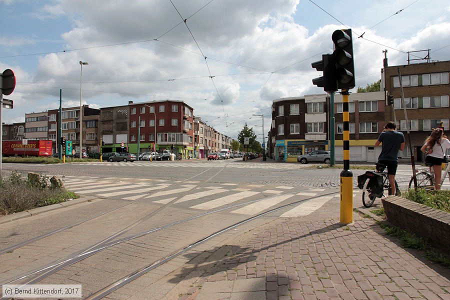 Straßenbahn Antwerpen - Anlagen
/ Bild: antwerpenanlagen_bk1708210168.jpg Straßenbahn Antwerpen - Anlagen
/ Bild: antwerpenanlagen_bk1708210168.jpg