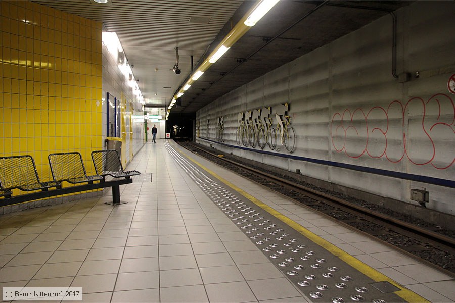 Straßenbahn Antwerpen - Anlagen
/ Bild: antwerpenanlagen_bk1708210195.jpg Straßenbahn Antwerpen - Anlagen
/ Bild: antwerpenanlagen_bk1708210195.jpg